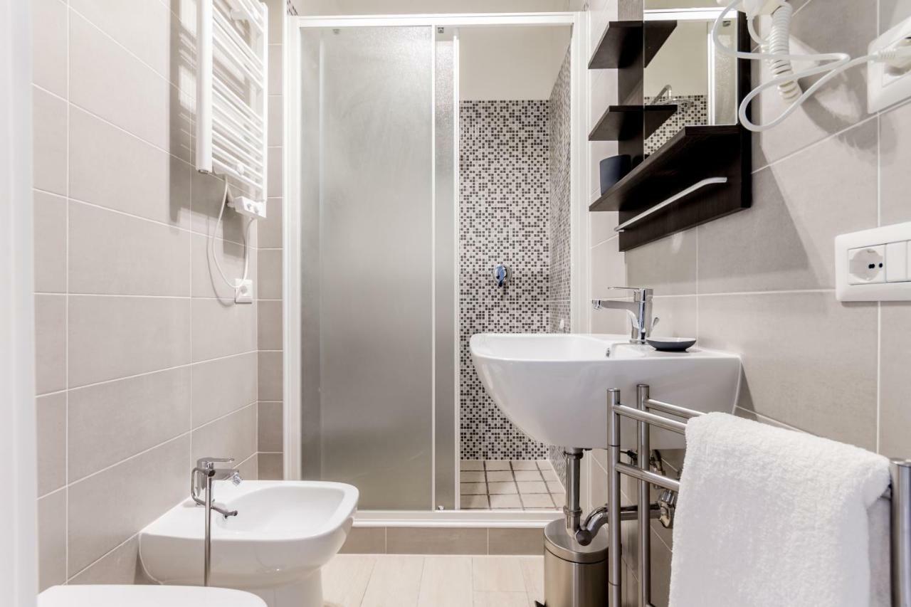 Marconi 94 - Apartment&Private Rooms Rome Bagian luar foto