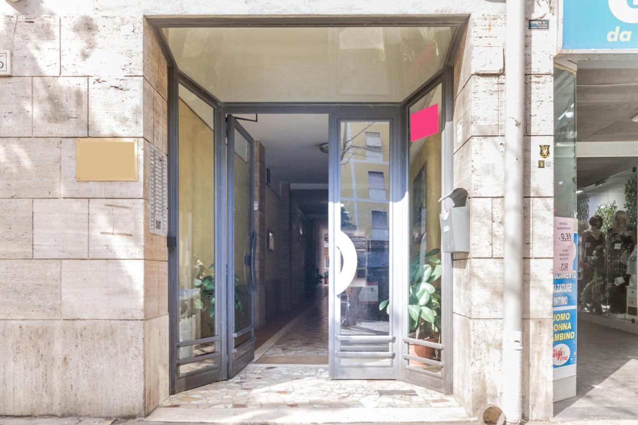 Marconi 94 - Apartment&Private Rooms Rome Bagian luar foto